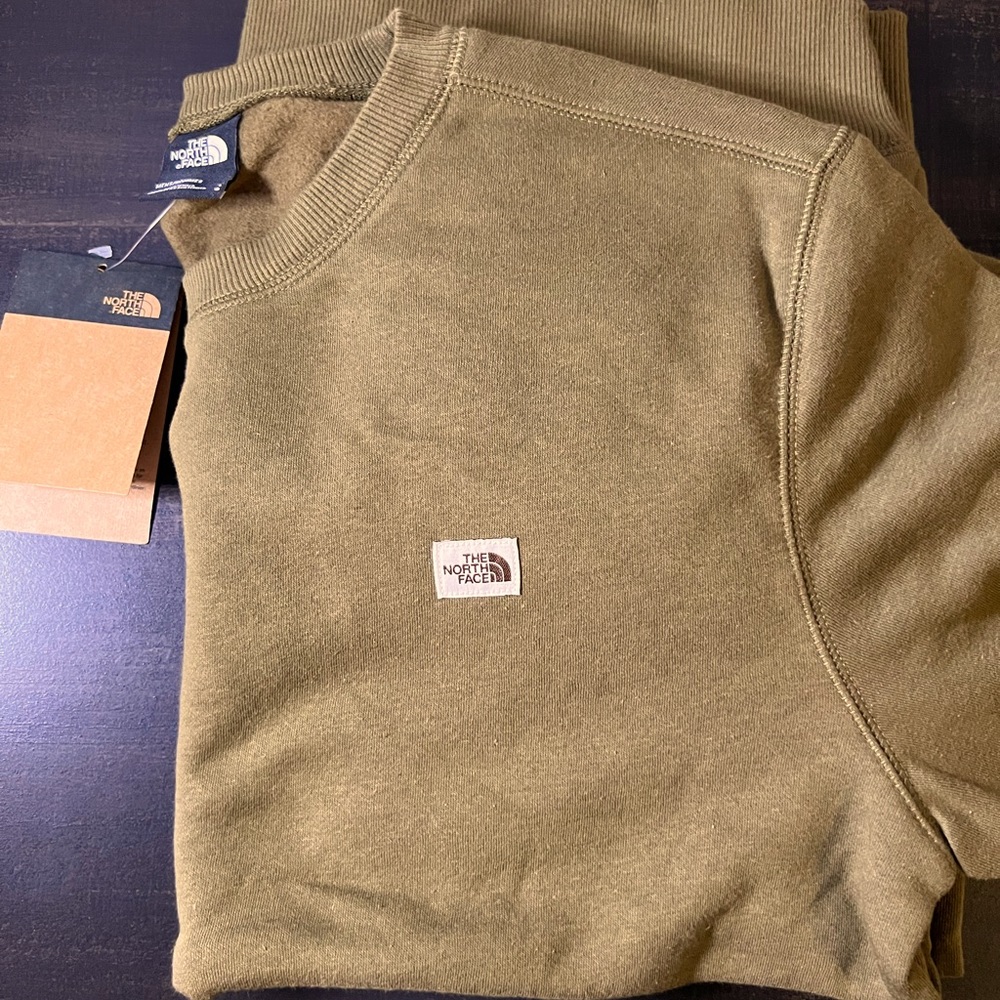 The North Face Heritage Patch Crew Sweatshirt - Men's Large